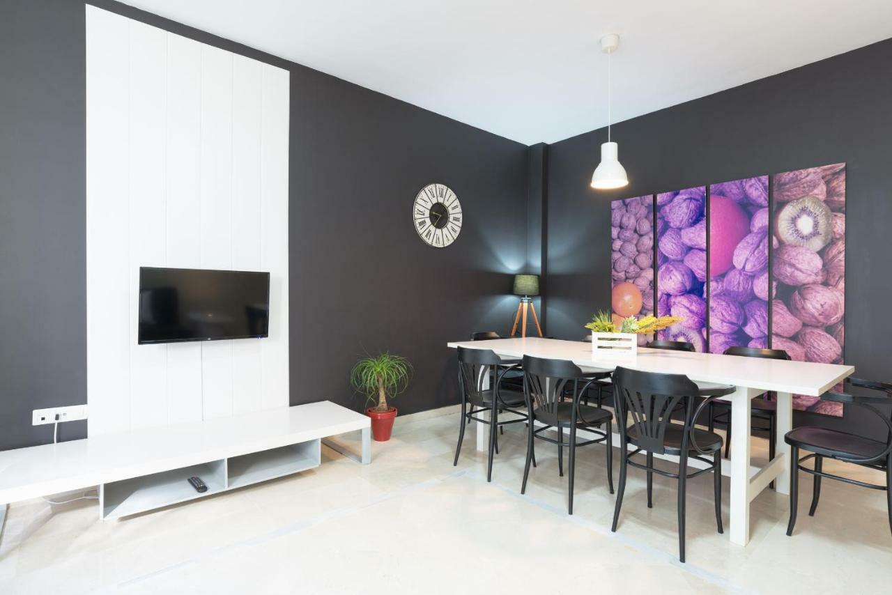 Gr2-large Groups Apt-walking Distance To Old Town * Malaga