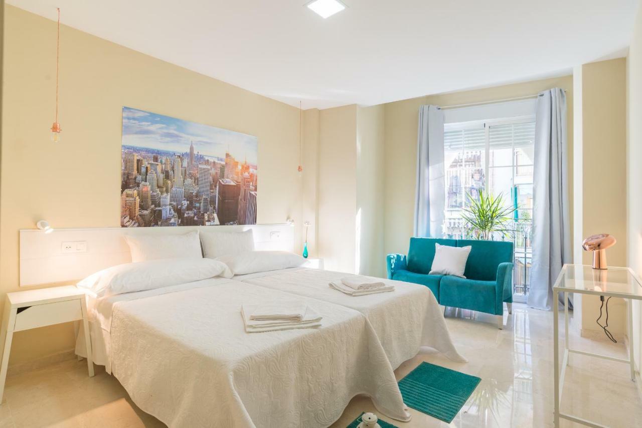 Apartment Gr2-large Groups Apt-walking Distance To Old Town Málaga
